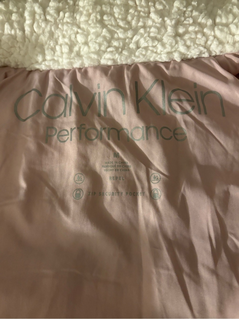 Calvin Klein Quilted Sherpa-Trim Vest in Mauve with Black Zipper - Picture 6 of 10